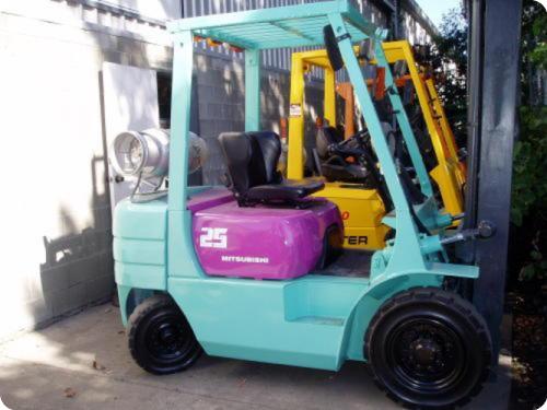 Mitsubishi FG25T